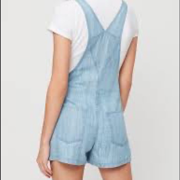 TNA “Senryu Romper” - Tan/Beige overall romper with clips and buttons - Picture 4 of 5